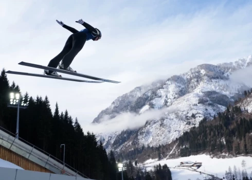 Tramplīnlēkšanā uzvirmo pikants skandāls. 