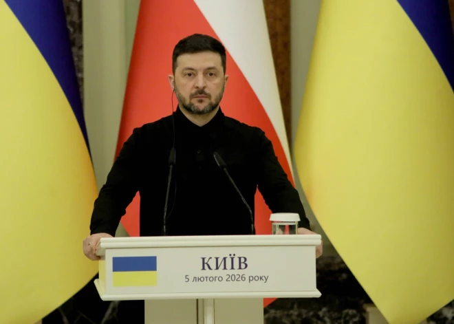 "Максимальный прагматизм и даже пессимизм". Украина поменяла оборонную стратегию. Что там может быть нового?