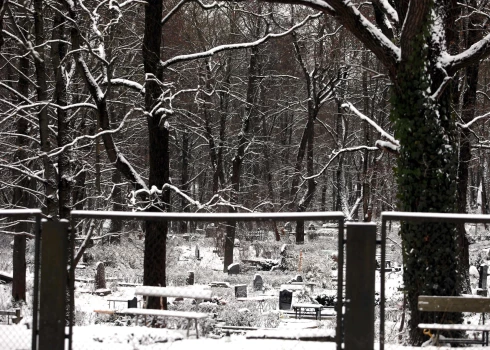 Tā kā apbedīšanas iespēju tēma ir svarīga teju vai visiem iedzīvotājiem, nevajadzētu palikt malā – līdz 26. februārim viedokli iespējams paust pašvaldības mājaslapā.
