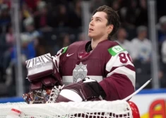 "Esmu gaidījis šo mirkli visu karjeru!" Elvis Merzļikins jau ieradies Milānā