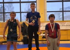 Brīvās cīņas sportistam vairākas godalgas gada noslēgumā un jaunā gada sākumā