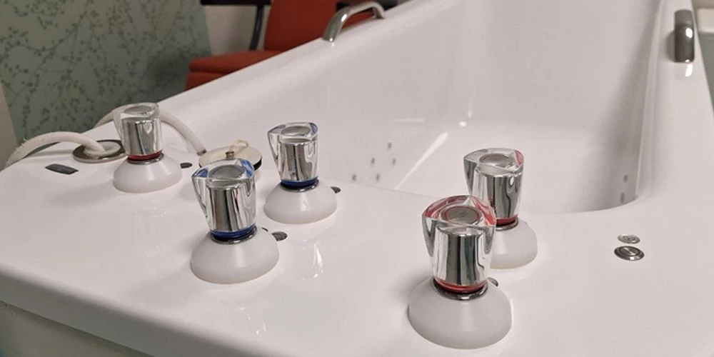 Minerālūdens vannas no Liepājas dzīlēm ir dabisks veids, kā justies labāk, stiprāk un mierīgāk.