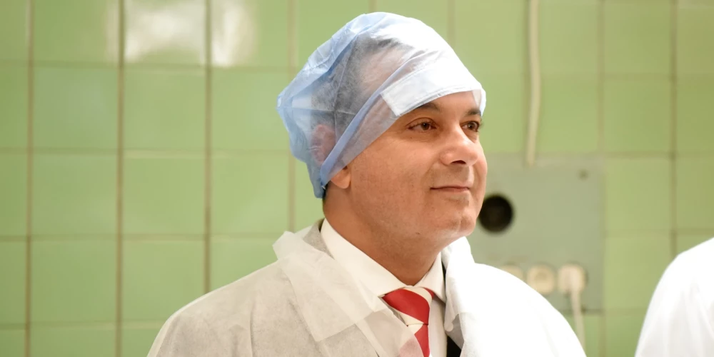 Veselības ministrs Hosams Abu Meri