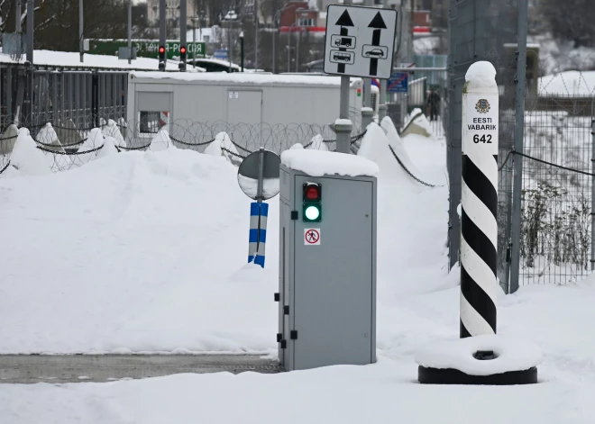 Igaunija naktīs slēgs divus robežšķērsošanas punktus ar Krieviju