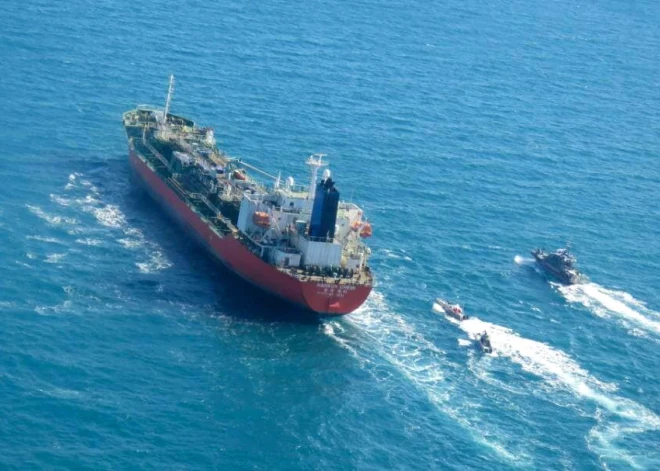 Vašingtona pievelk skrūves: ASV nosaka sankcijas Irānas naftai 