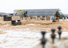 Militārajā bāzē “Lielvārde” sāks būvēt "Black Hawk" helikopteru tehnisko angāru