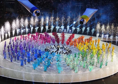 Olimpisko spēļu atklāšanas ceremonija.