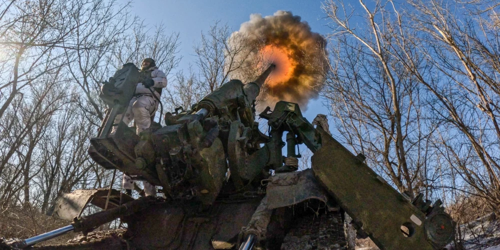 Apstiprināta vismaz 173 477 krievu iebrucēju nāve Ukrainā.