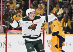 "Wild" uzbrucējs Boldijs atzīts par NHL nedēļas pirmo zvaigzni