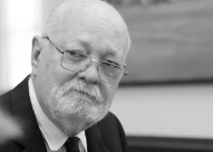 Mūžībā devies latviešu folklorists Austris Grasis