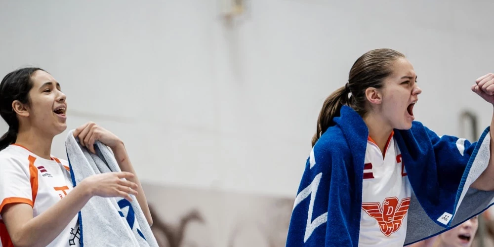 "TTT Rīga" ar 13 uzvarām 15 spēlēs ieņem otro vietu, bet "Šiauliai-Vilmers" ar 11 uzvarām 17 mačos ir pozīciju zemāk.