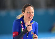 Itāliete uzstāda olimpisko rekordu 3000 metru ātrslidošanā un izcīna zeltu
