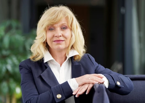 Регина Лочмеле.