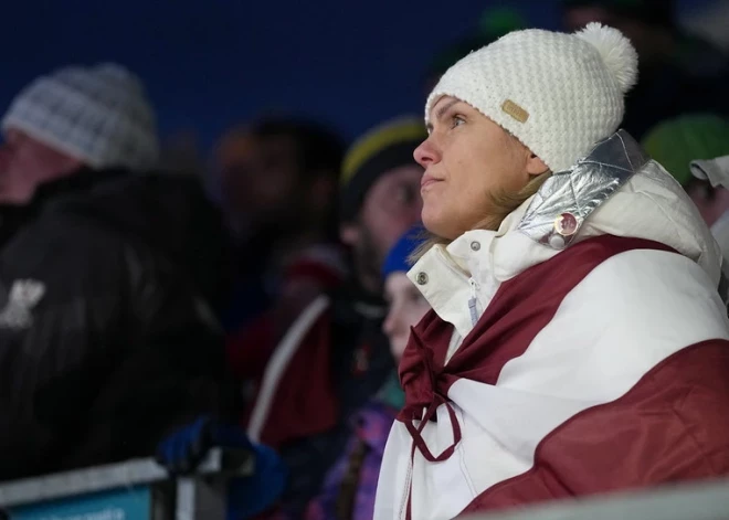 Vīriešu vieninieku sacensības Kortīnas olimpiskajā trasē 7. februārī.