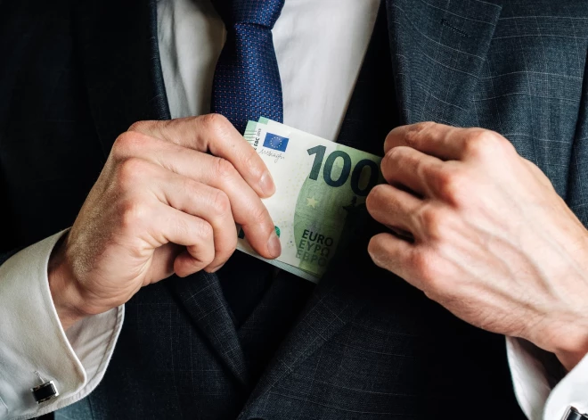 "Почему так мало?" Выиграв почти 36 тысяч евро, бизнесмен из Пририжья не слишком обрадовался