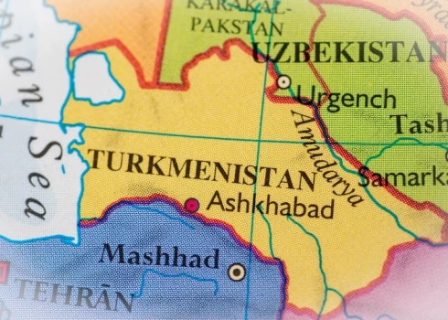 Туркменистан поддерживает агрессию РФ против Украины неофициально - страна не стала голосовать в ООН по резолюции с осуждением нападения.