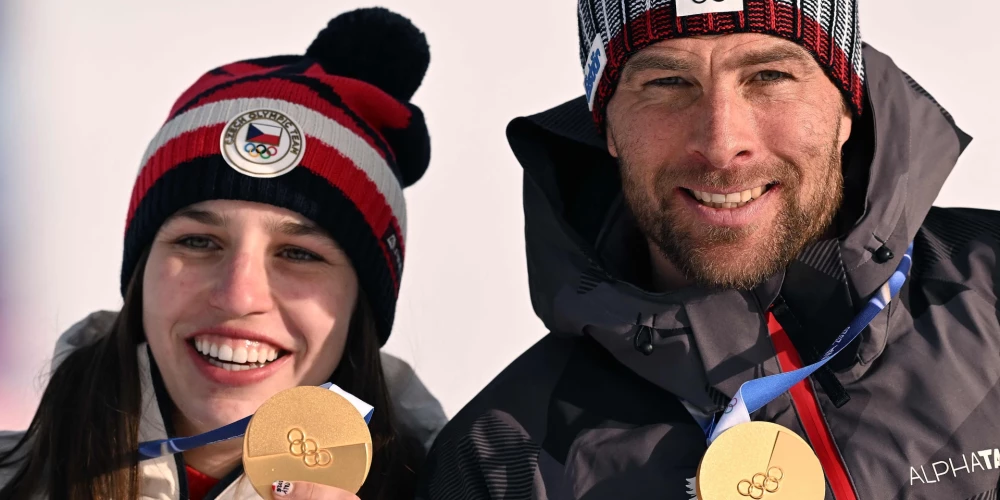 Čehiete Zuzana Maderova un austrietis Benjamins Karls.