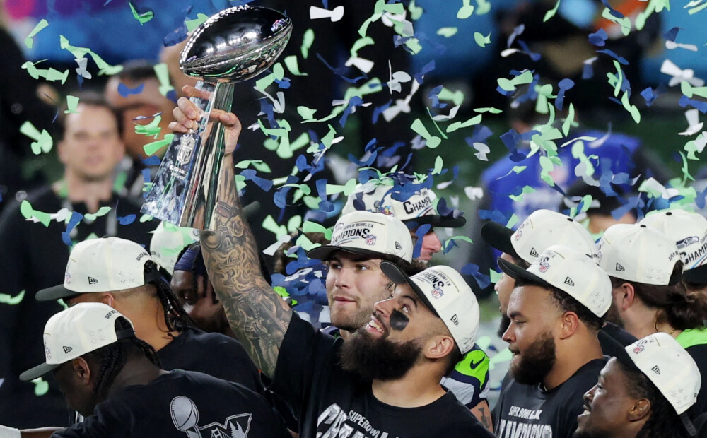 Sietlas “Seahawks” izcīna otro “Super Bowl” titulu, finālā pieveicot “Patriots”