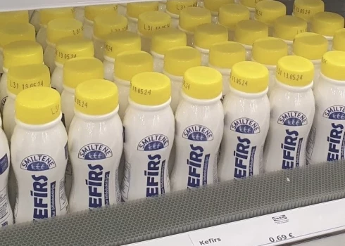 "Smiltenes piens" iegādājas "Cesvaines pienu".