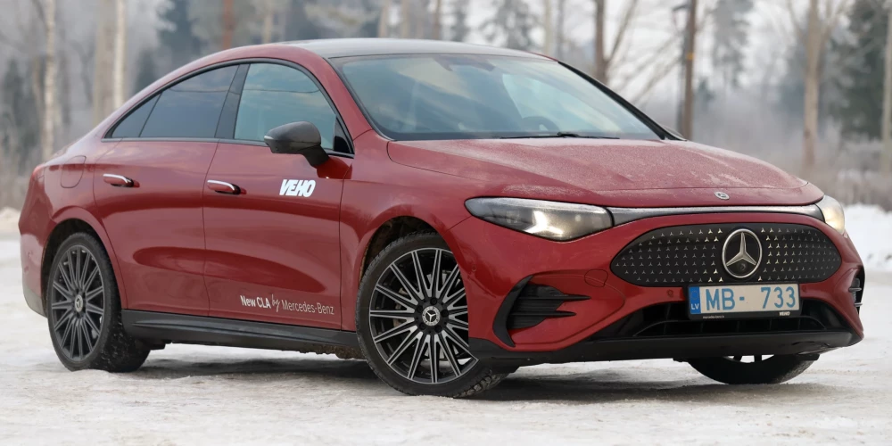 "Mercedes - Benz CLA" siluets liecina par sportiskām ambīcijām.