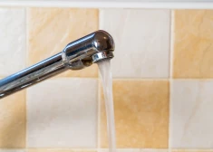 Пить или не пить? Эксперты раскрыли правду о качестве водопроводной воды в Латвии