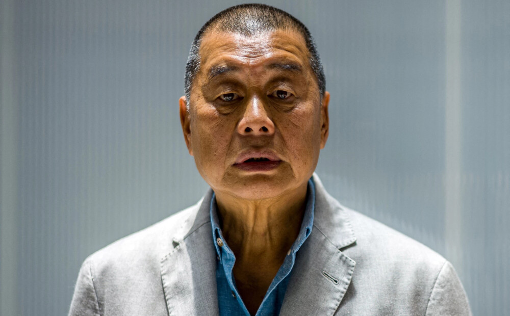 "Faktiski nāvessods!" Honkongas demokrātiski noskaņotajam mediju magnātam Džimijam Lajam piemērots skarbs cietumsods