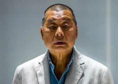 "Faktiski nāvessods!" Honkongas demokrātiski noskaņotajam mediju magnātam Džimijam Lajam piemērots skarbs cietumsods