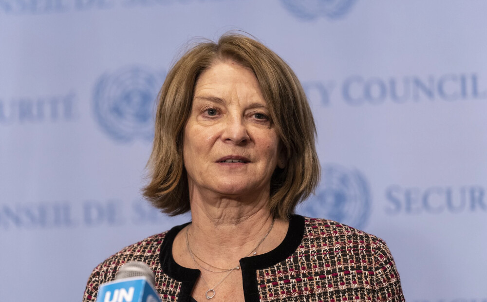 No amata atkāpusies Norvēģijas vēstniece, kurai Epstīns testamentā novēlējis 10 miljonus dolāru