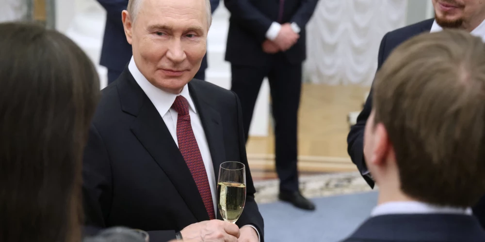 73 gadus vecais Vladimirs Putins pie varas Krievijā ir jau kopš 2000. gada.