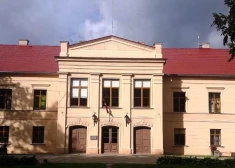 Vārmes pamatskola svinēs 100 gadu jubileju - aicina atsaukties absolventus un bijušos skolotājus