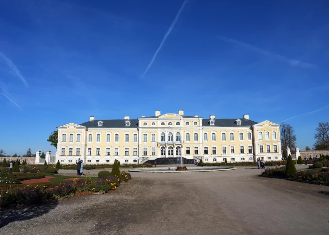 Возвращение легенды: Рундальский дворец обрел уникальную библиотеку герцогов