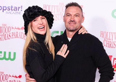 Braiens Ostins Grīns ar līgavu Šarnu Bērdžesu.