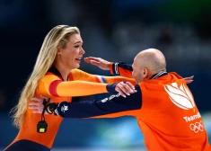 Jauns olimpiskais rekords un zelts! Nīderlandes sportiste Lērdama pēdējā slidojumā izrauj uzvaru