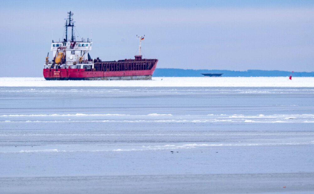 Indijas okeānā aizturēts Krievijas ēnu flotes kuģis