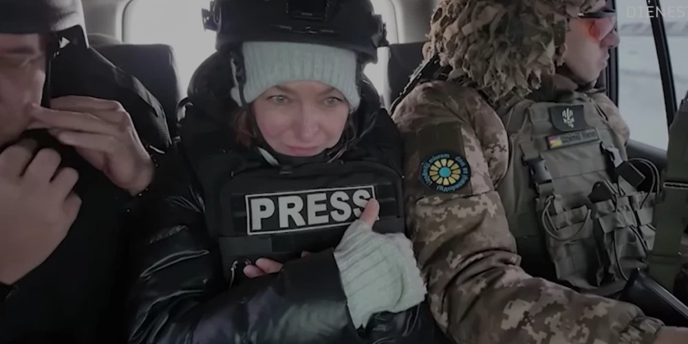 Российский дрон взорвался рядом с машиной LSM в Украине.