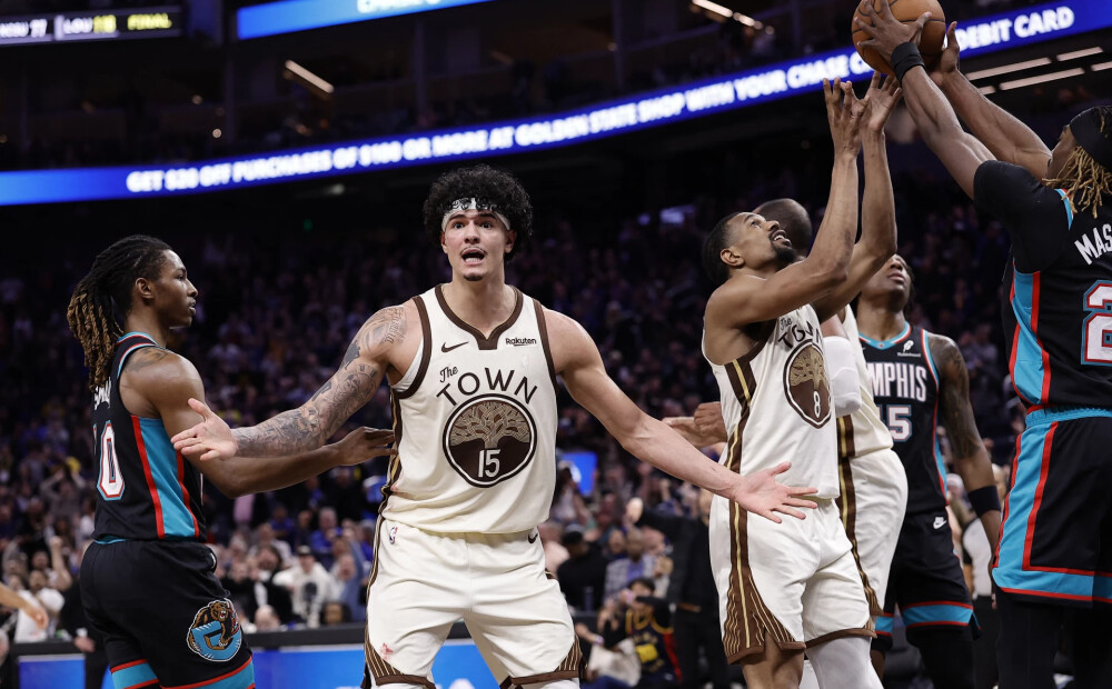 "Warriors" bez Porziņģa izrauj uzvaru pār "Grizzlies"