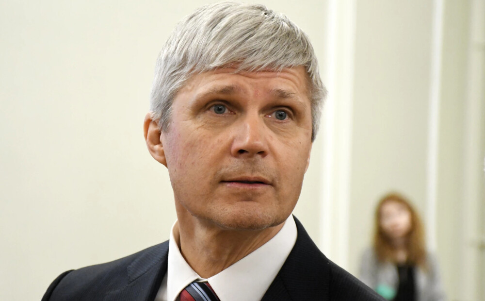 Raimonds Čudars atlaiž Rēzeknes mēru Aleksandru Bartaševicu