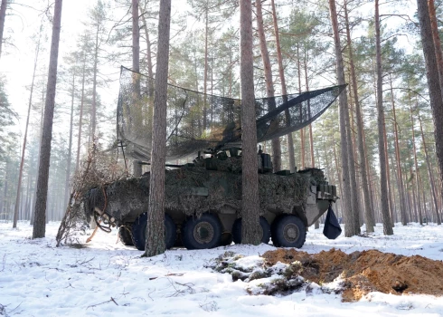 NATO daudznacionālās brigādes Latvijā organizētās militārās mācības "Oak Resolve" Ādažu militārajā poligonā./Ilustratīvs attēls.