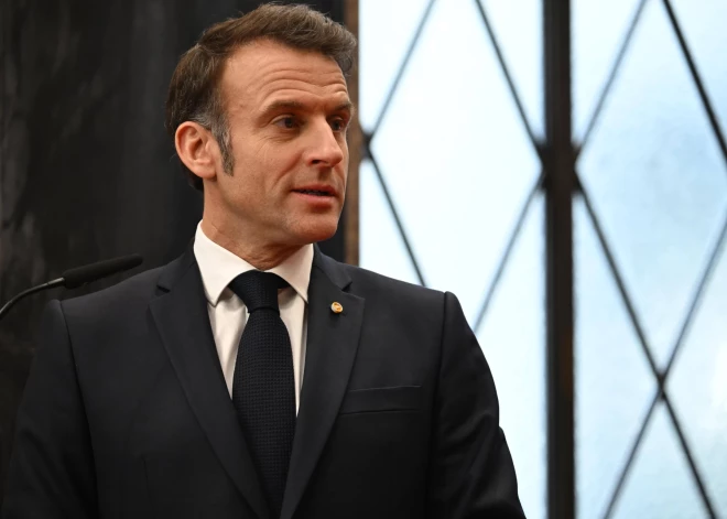 Makrons vēlas "eiropeisku pieeju" dialogā ar Putinu