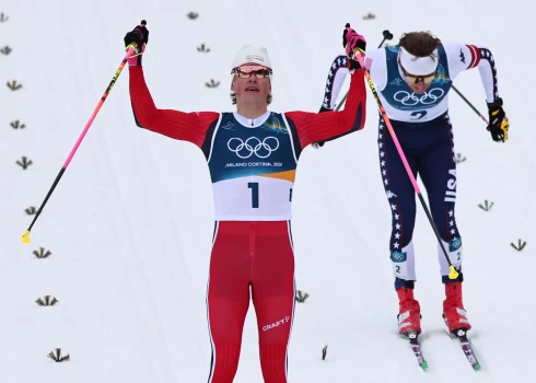 Juhaness Klēbo finišā.