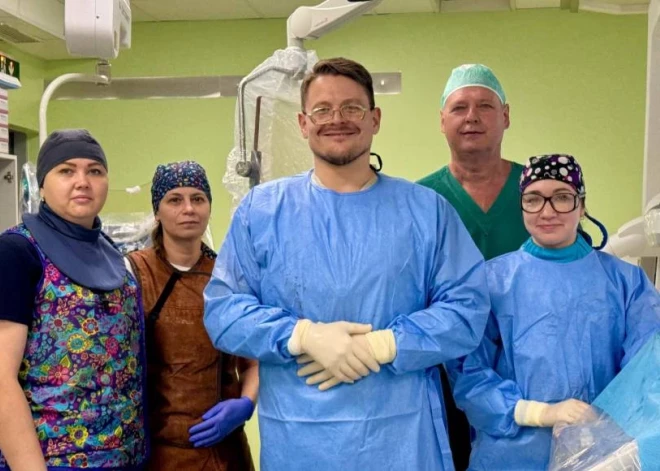 Daugavpils reģionālajā slimnīcā pirmoreiz veikta sirds aortālā vārstuļa paplašināšanas operācija