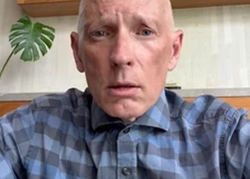 Alvis Hermanis (ekrānuzņēmums no video)