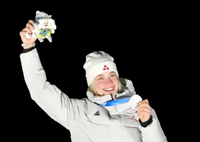 Есть первая медаль! Саночница Элина Иева Бота привезла Латвии серебро Олимпиады
