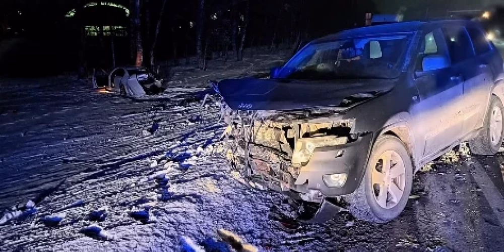 Avārijas vieta uz Rīgas apvedceļa (ekrānuzņēmums no video)