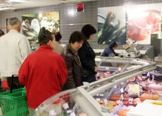 Дорожает - плохо, дешевеет - странно! Падение цены на популярный продукт латвийцы воспринимают с подозрением