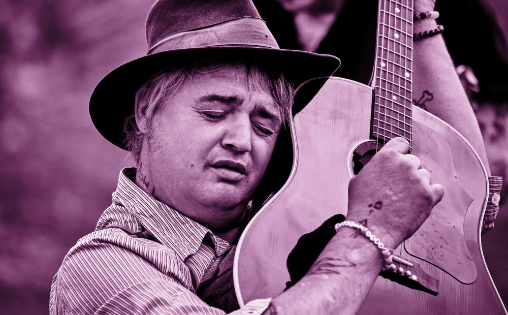 Pavasarī Rīgā muzicēs britu zvaigzne Pīts Dohertijs