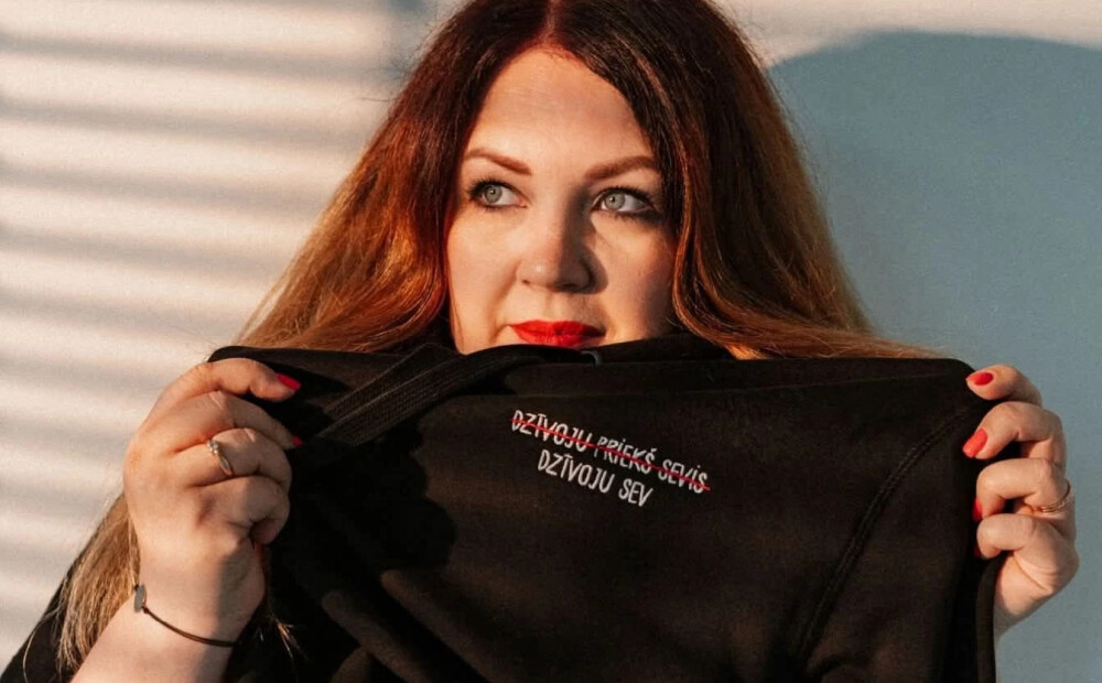 “Latviešu valoda ir mūsu identitāte!” Dace Rēķe-Birkenšteina par ceļu no skolotājas līdz slavenai valodas influencerei