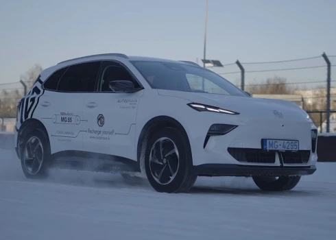 S5 ir lielāks un dārgāks par jau redzēto MG4, un maksā sākot ar 33 000 eiro.