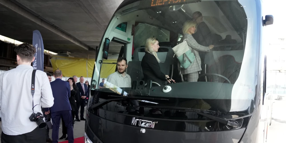 С четверга на маршруте Рига-Даугавпилс открывается новая остановка "Свенте", а на маршруте Рига-Лиепая - новая остановка "Лива" (Лиепая).