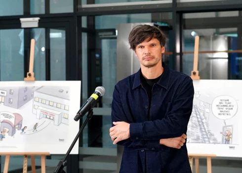 Художник и карикатурист Гатис Шлюка.